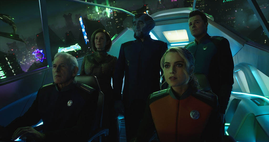 In The Orville Season 3, Captain Ed Mercer (Seth MacFarlane), Charly Burke (Anne Winters) and three Planetary Union officials fly to the Krill city.