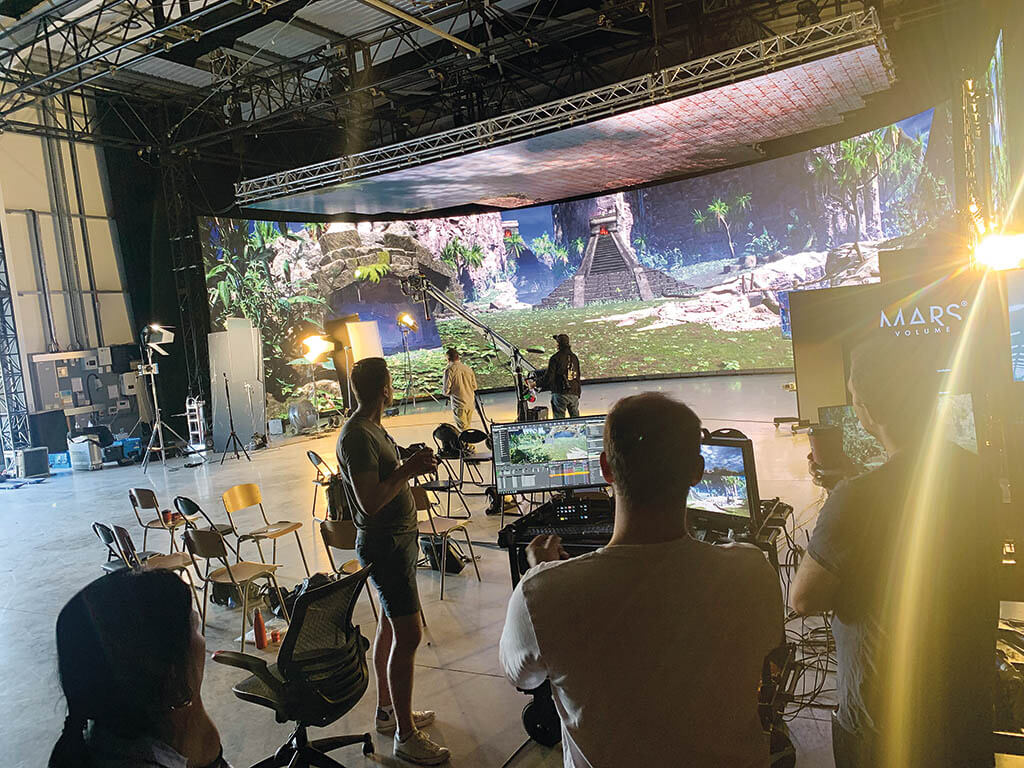 An Escape Studios virtual production class taking place at the LED volume of MARS, an Escape partner, in West London. (Image courtesy of Pearson College)