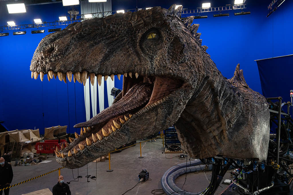 Animation Supervisor Jance Rubinchik had a hand in ensuring that the movement of animatronic dinosaurs made by John Nolan Studio, as shown here, were matched by their CG counterparts. (Image courtesy of Universal Pictures and ILM)