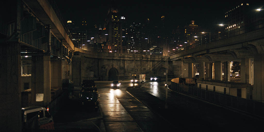 The goal for the visual effects was to be invisible and provide the environmental scope required by the storytelling.