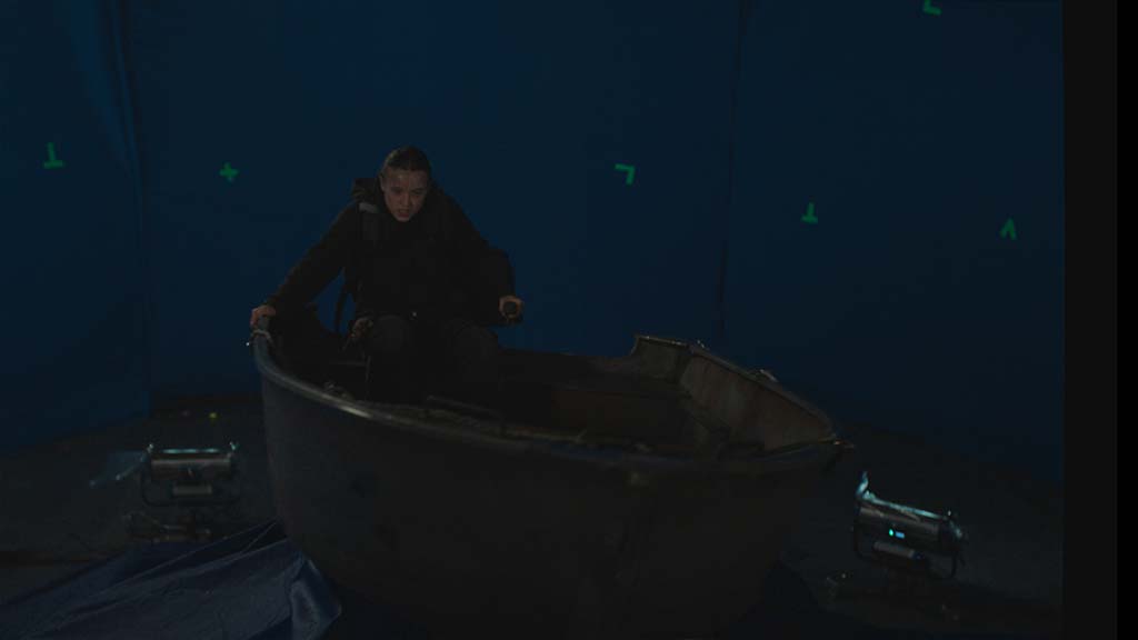 The introduction of water added another layer of complexity to Season 2. Approximately 70 water shots with crashing waves, animated boats and complex FX simulations were crafted. 